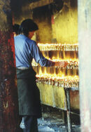 �������